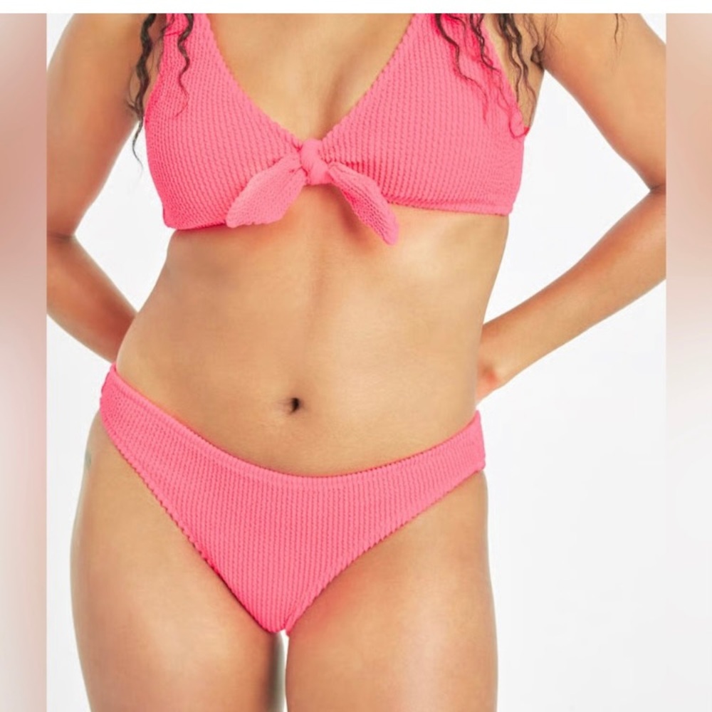 Lively Neon Pink Crinkle Bikini Set, Size Small